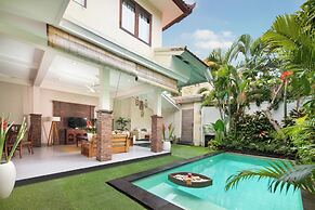 Red Lotus Villa Seminyak