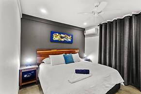 Macaw Beachfront Retreat