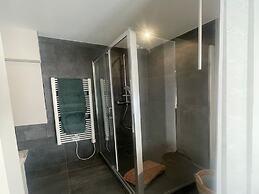 Cozy Apartment for 2 in Antibes