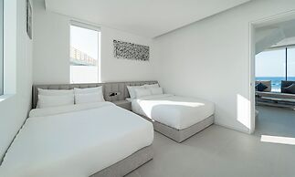 STARSCAPE Pool Villa