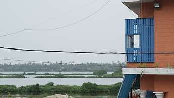 KUZHUPPILLY BEACH HOUSE