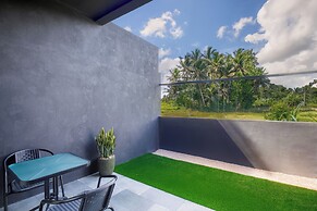 Himawari House