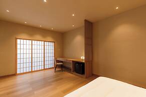 Himawari House
