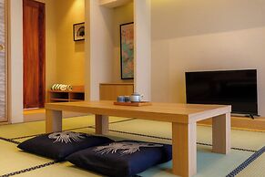 Himawari House