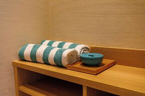 Himawari House