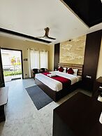 Kumar Green Resort
