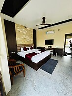 Kumar Green Resort