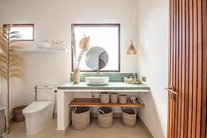 Chic Villa Living, Hidden in the Calm