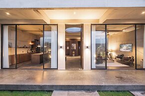 Villa Mor by Alfred in Bali