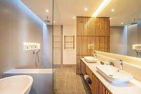 Stunning 6BR Canggu Villa 400m From the Beach