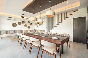 Exquisite 5BR Canggu Villa Steps From the Beach