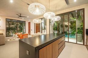 Modern 3BR Villa Enclosed Living