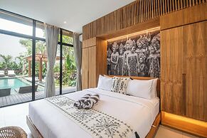 Exquisite 6BR Canggu Villa 400m to Pristine Beach