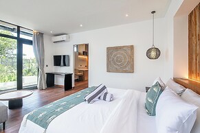 Exquisite 6BR Canggu Villa 400m to Pristine Beach