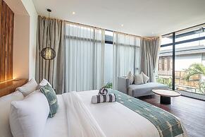 Exquisite 6BR Canggu Villa 400m to Pristine Beach