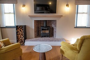 Diggers Country House