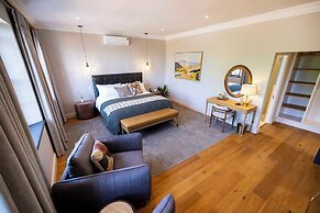 Diggers Country House