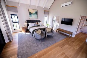 Diggers Country House