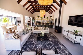 Diggers Country House