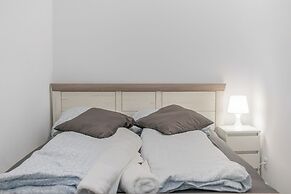Beautiful 1BR Apartment For Long Stays