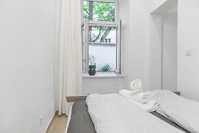 Beautiful 1BR Apartment For Long Stays