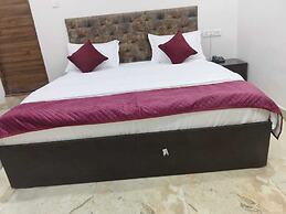 Hotel Indra Jaunpur