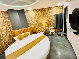 HOTEL SAWARIYA