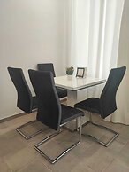 Modern 2BR Apartment In Prime Vienna