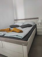 Modern 2BR Apartment In Prime Vienna