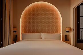 Hamsa House