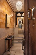 Hamsa House