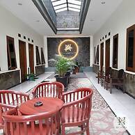 Nidra Living Guesthouse Batu