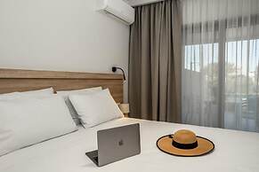 Nerites Luxury Villas