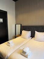 S&A Vondel Park Hotel