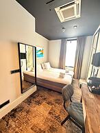 S&A Vondel Park Hotel