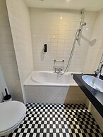 S&A Vondel Park Hotel