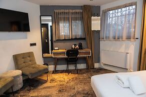 S&A Vondel Park Hotel
