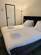 S&A Vondel Park Hotel