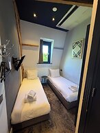 S&A Vondel Park Hotel