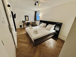 S&A Vondel Park Hotel