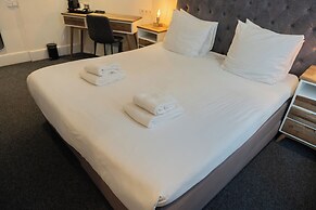 S&A Vondel Park Hotel