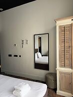 S&A Vondel Park Hotel