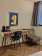 S&A Vondel Park Hotel
