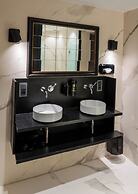 S&A Vondel Park Hotel