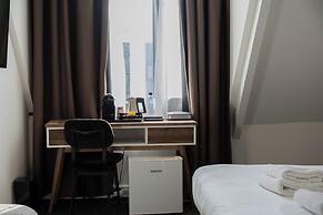 S&A Vondel Park Hotel