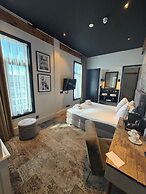 S&A Vondel Park Hotel