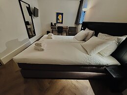 S&A Vondel Park Hotel