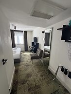 S&A Vondel Park Hotel