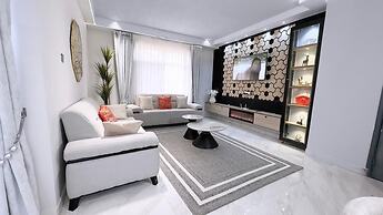 Diane Luxurious Homes