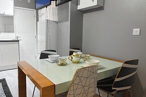 Charming High Wycombe Apartment